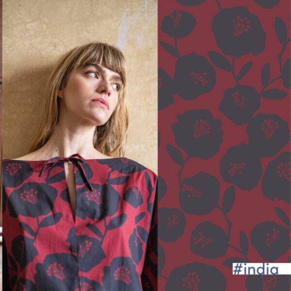 Cotton poplin flowers bordeaux