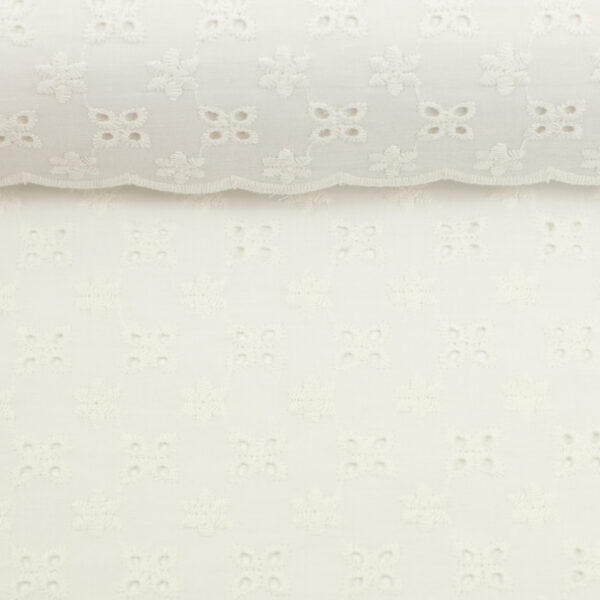 Embroidery Flowers off-white