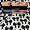 Bio jacquard Alb Stoffe, Beetles & bugs, Bow double face, black/vanilla - Afbeelding 4