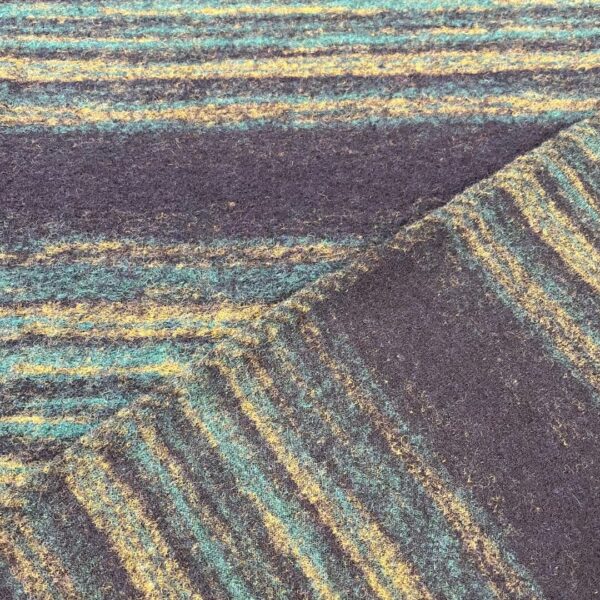 Knitted wol fleece blue